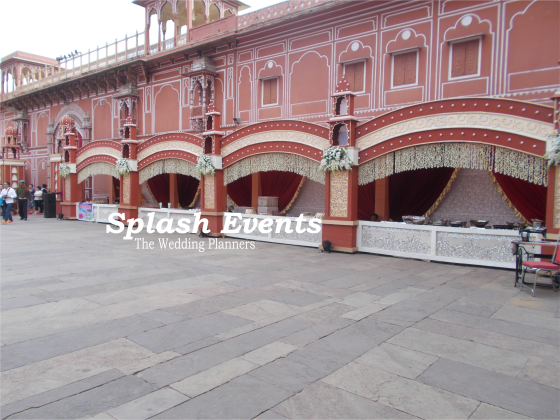 White theme decoration in City Palace Jaipur